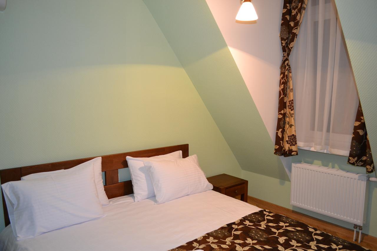 Zolota Forel Hotel Korostov Room photo