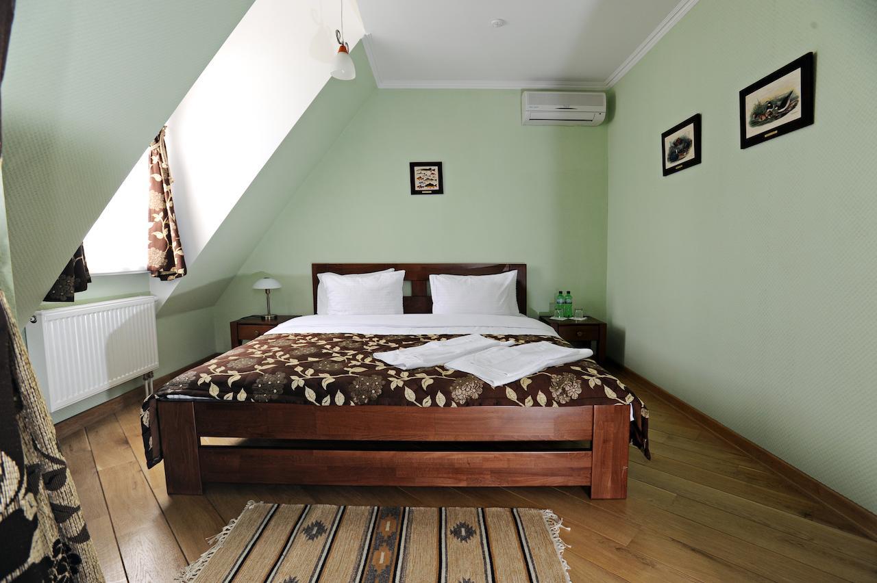Zolota Forel Hotel Korostov Room photo
